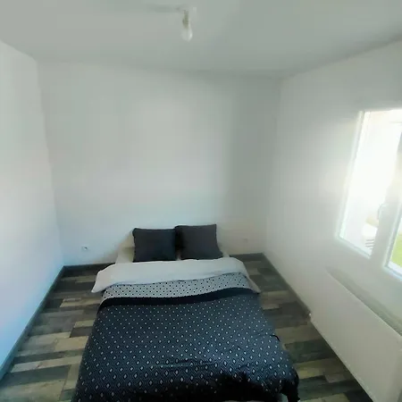 Dans Maison Plain-pied Moderne Privatunterkunft